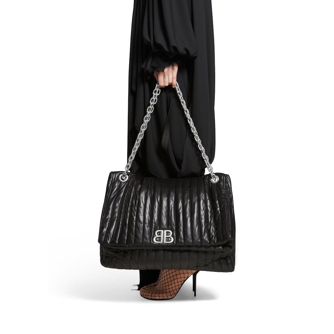 Balenciaga o1tr1nto1025 Size: OS / Monaco Large Chain Bag Quilted Black Size ONE SIZE - 4 Thumbnail