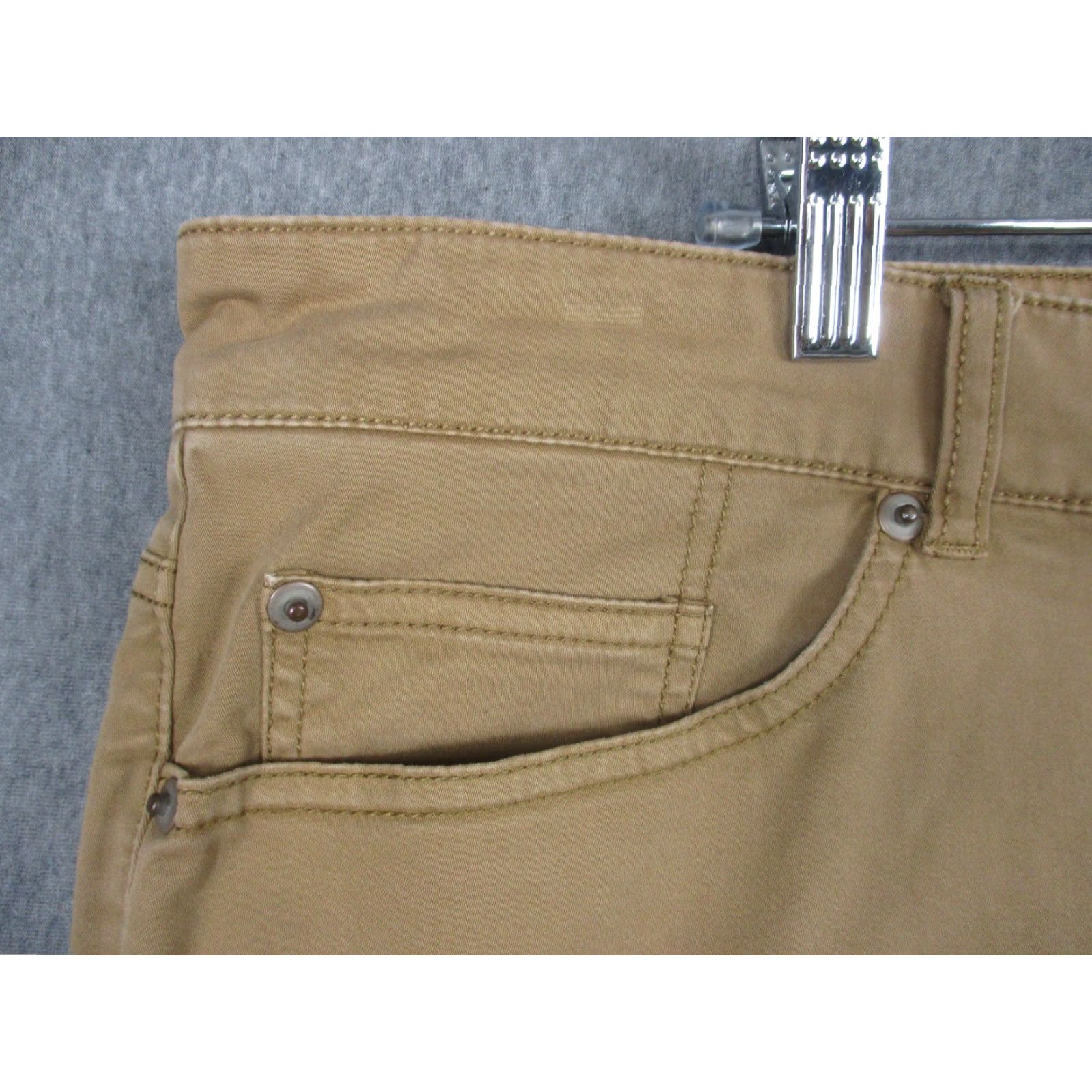 Peter Millar Peter Millar Pants Mens 38x32 Beige Chino Straight Leg 5 Pocket Casual Khaki Shirt? Size US 38 / EU 54 - 2 Thumbnail