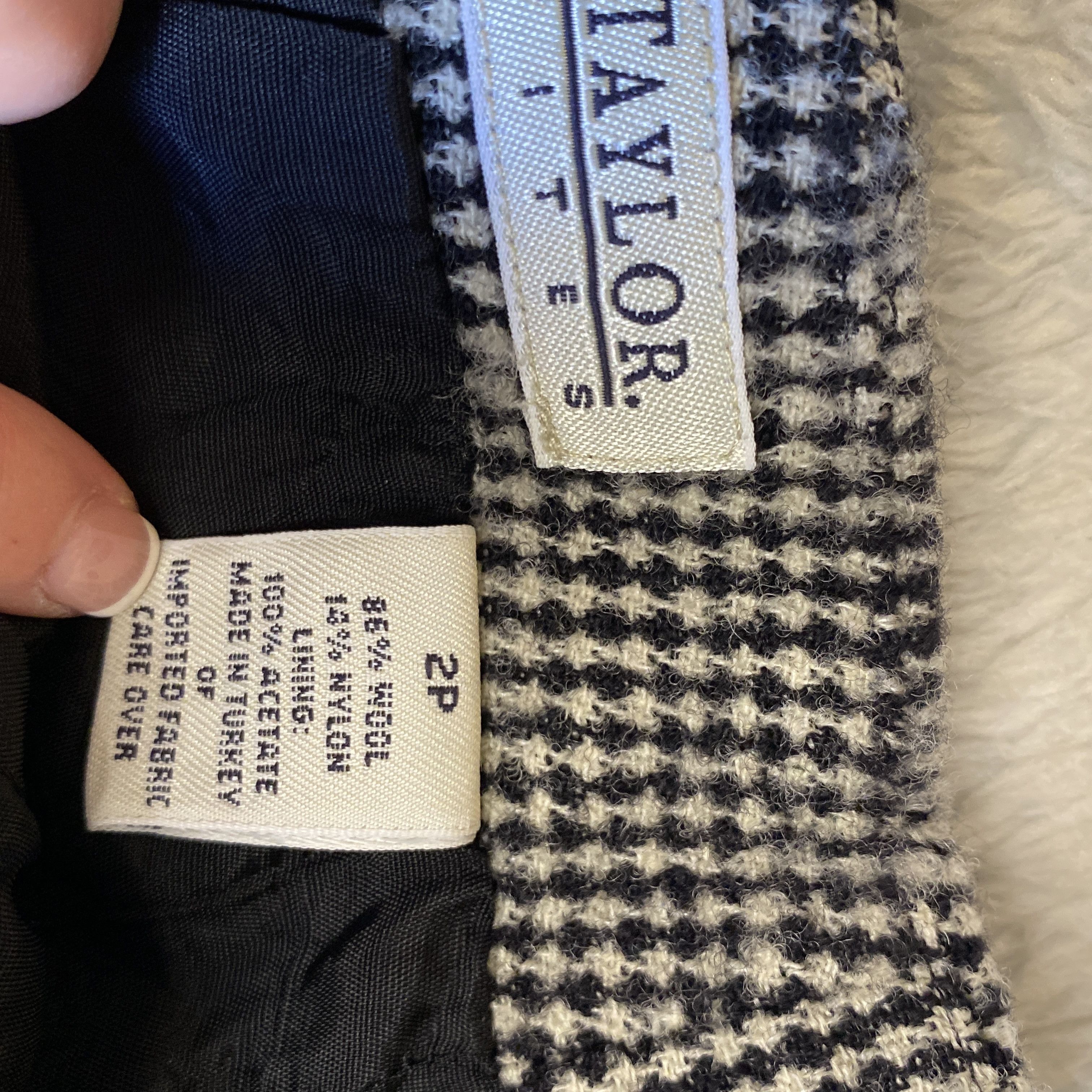 Ann Taylor Vintage Ann Taylor Petite Houndstooth Wool Pencil Skirt Size 26" / US 2 / IT 38 - 6 Thumbnail