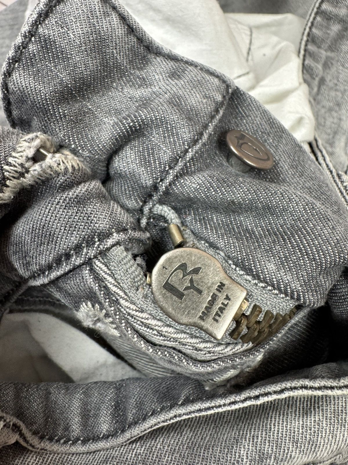 Absolut Joy Absolut Joy Einstein Distressed Denim Jeans XL sz Size US 36 / EU 52 - 9 Thumbnail