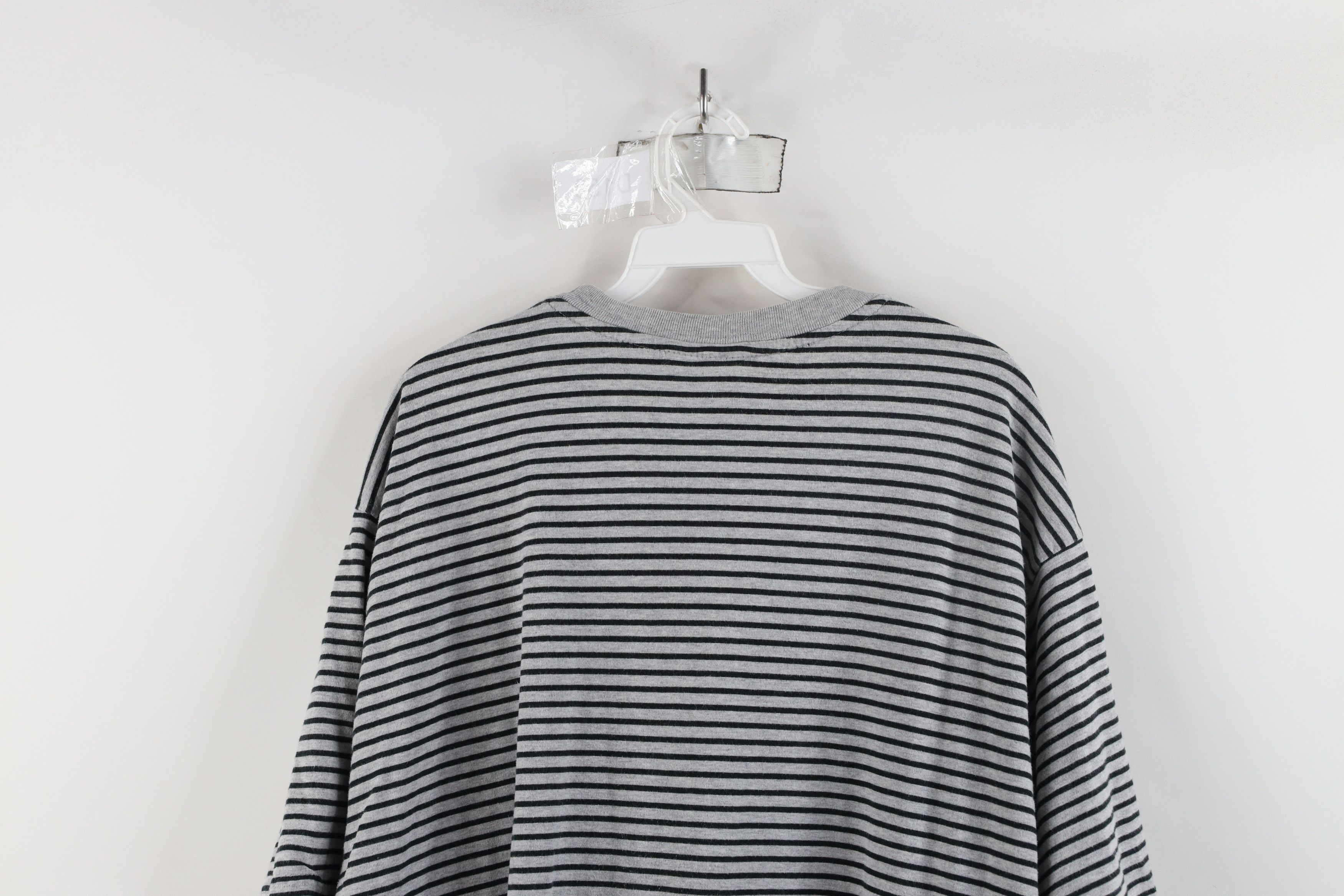 Vintage Vintage 90s Streetwear Striped Short Sleeve T-Shirt Gray Size US XXL / EU 58 / 5 - 10 Thumbnail
