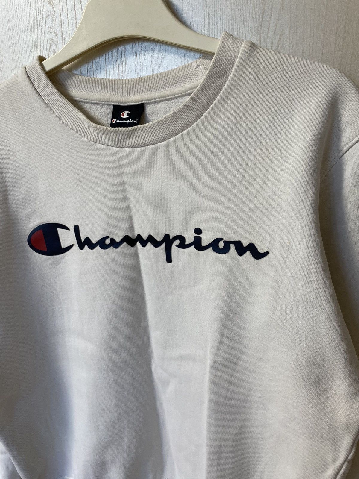 Champion Vintage Champion white sweatshirt crewneck - Size Xs Size US XS / EU 42 / 0 - 5 Thumbnail