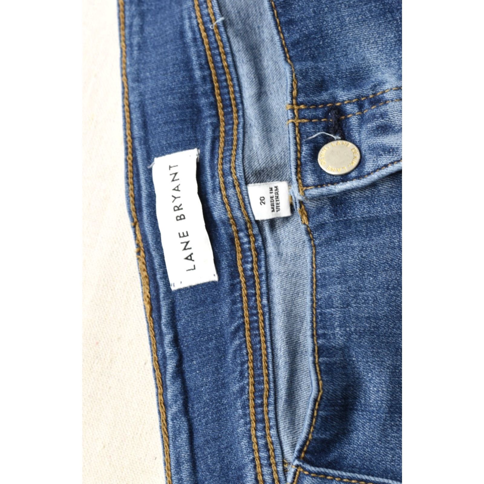 Vintage Lane Bryant Signature Fit Flex Magic Waistband High-Rise Jegging Size 20 Blue Denim Cotton Blend Stretch 5-Pocket Woman Plus Jeans Size 42" / US 20 - 6 Thumbnail
