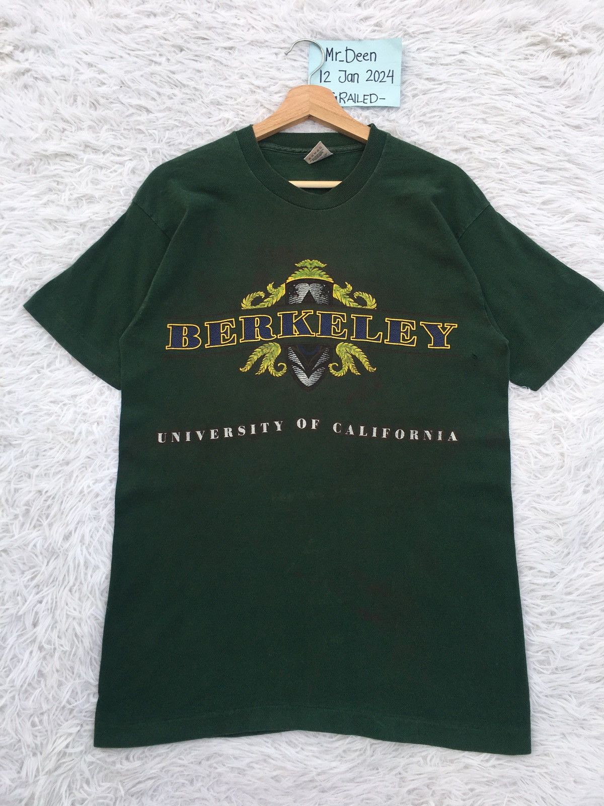 Vintage Rare Vintage Berkeley University of California Tshirt Size US M / EU 48-50 / 2 - 4 Thumbnail