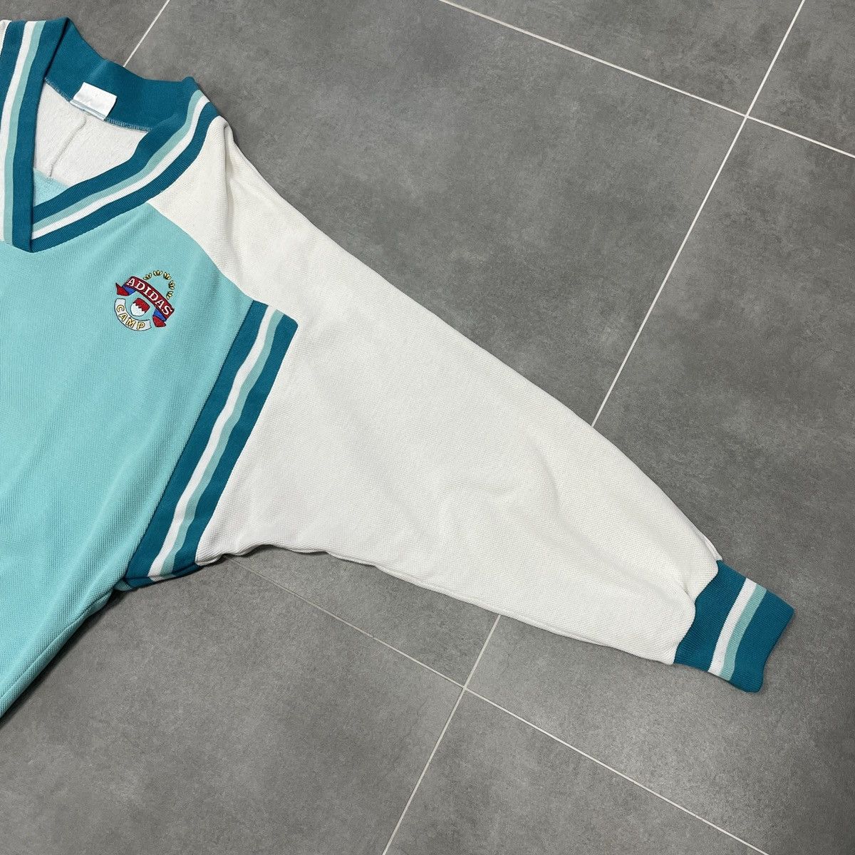 Adidas × Vintage Vintage Adidas Camp Sweatshirt Size L Size US L / EU 52-54 / 3 - 10 Thumbnail