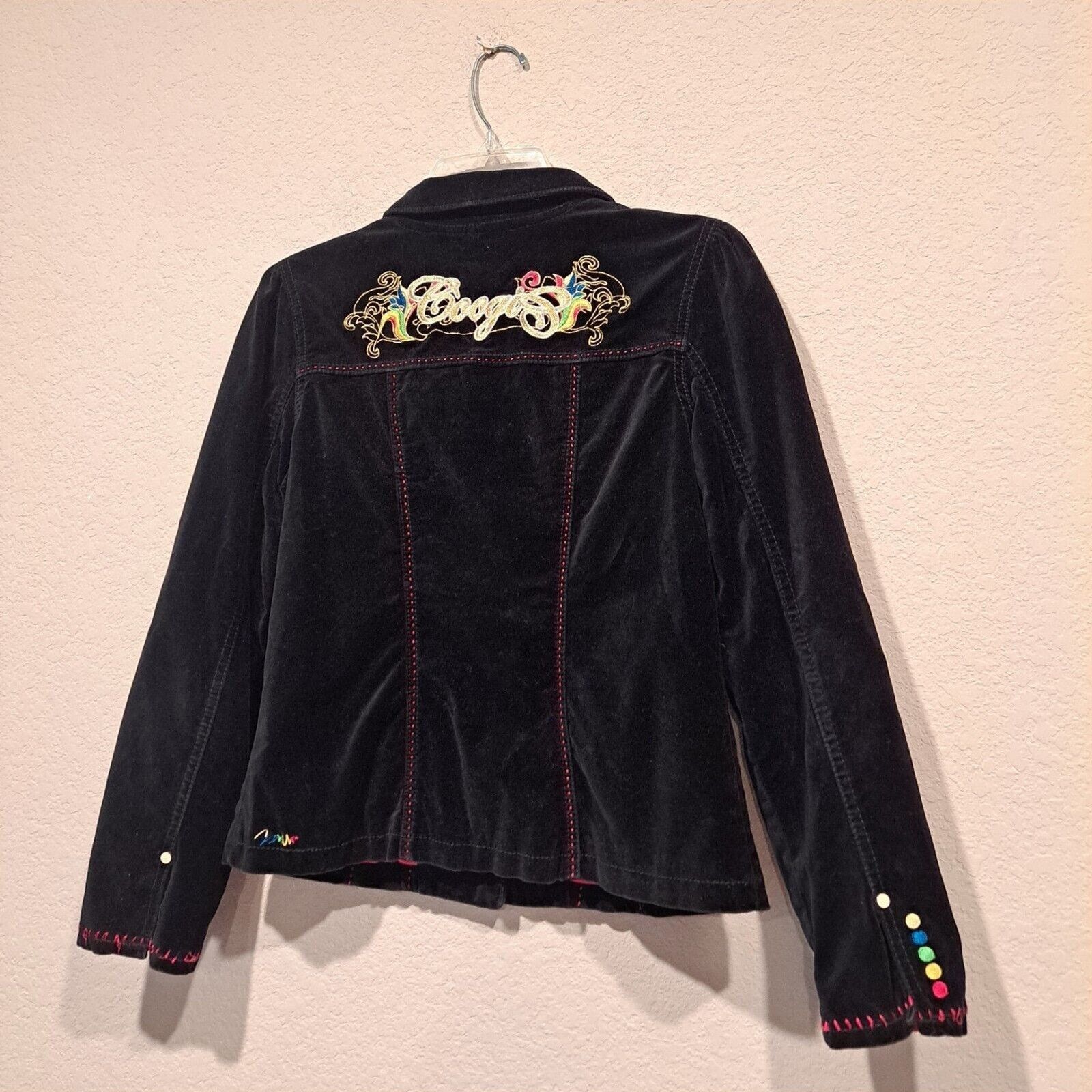 Coogi Coogi Vintage Black Velvet Jacket Blazer Logo Studs Gold XL Size XL / US 12-14 / IT 48-50 - 17 Thumbnail