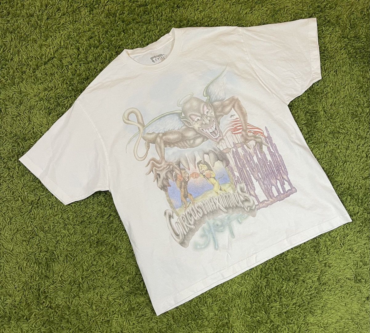 Travis Scott TRAVIS SCOTT CIRCUS MAXIMUS UTOPIA MERCH WHITE SHIRT SIZE L Size US XL / EU 56 / 4 - 1 Thumbnail