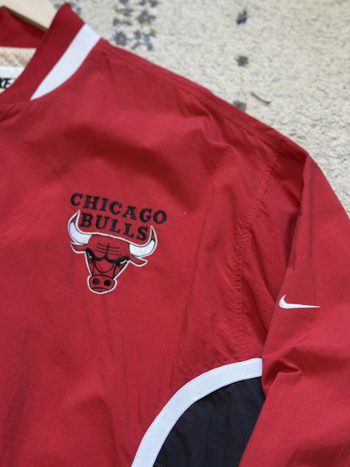 NBA × Nike Vintage Nike 1998 Chicago bulls Warm Up jacket Size US XL / EU 56 / 4 - 3 Thumbnail