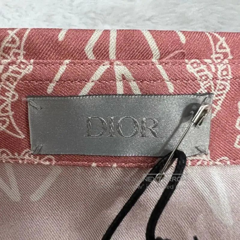Dior Dior Red Silk Short Sleeve Shirt . Size US M / EU 48-50 / 2 - 4 Thumbnail