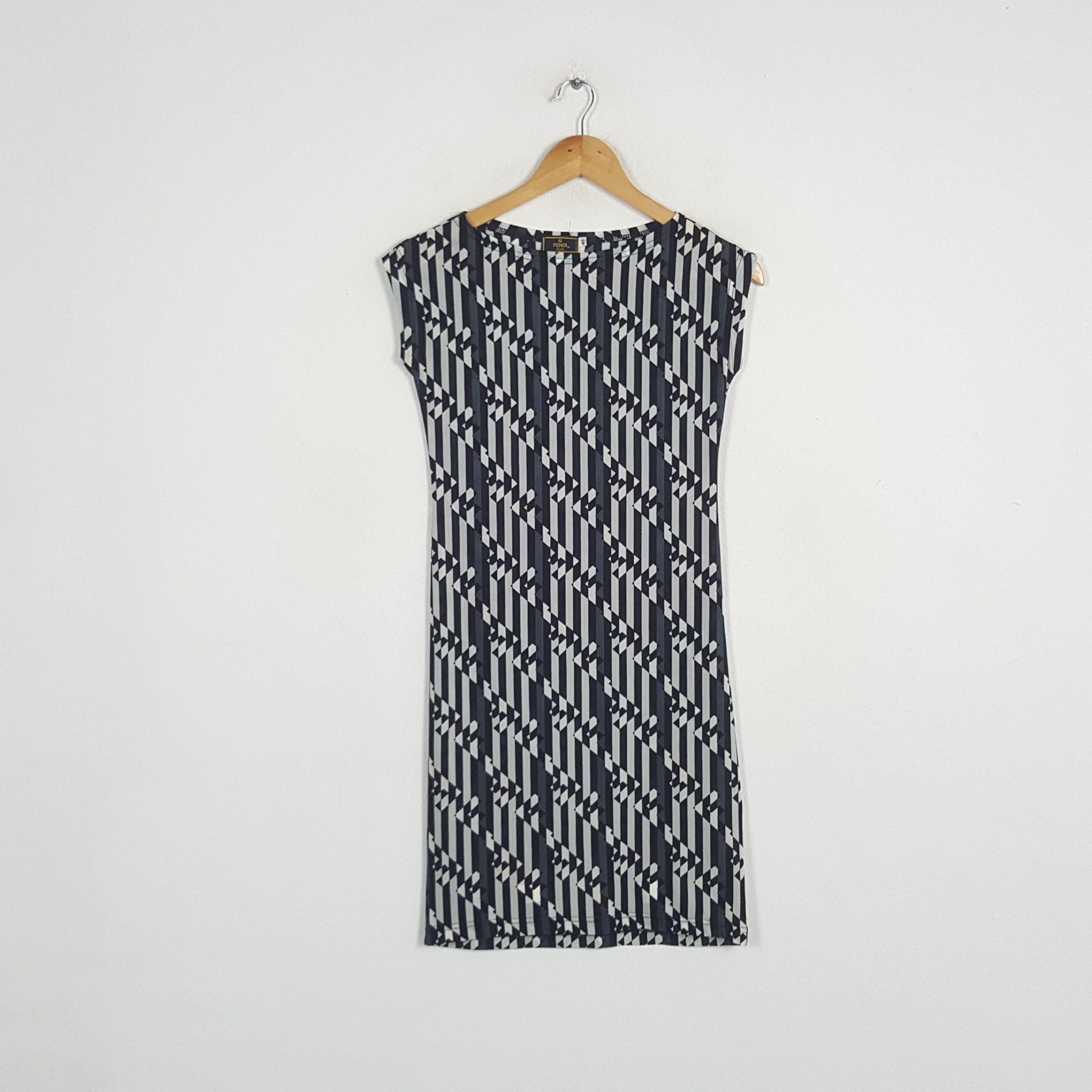 Vintage Fendi Italian Designer Long Tshirt