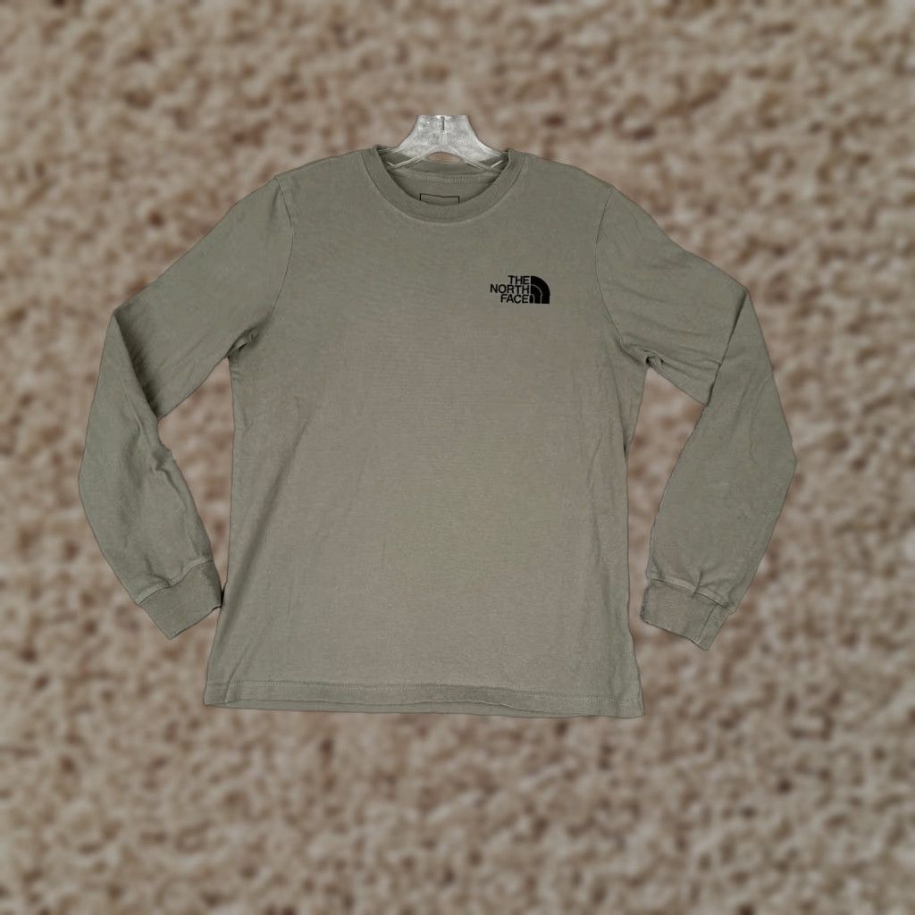 The North Face VINTAGE The North Face Shirt Women Small Green Long Sleeve Crew Neck 100% Cotton READ Size S / US 4 / IT 40 - 1 Thumbnail
