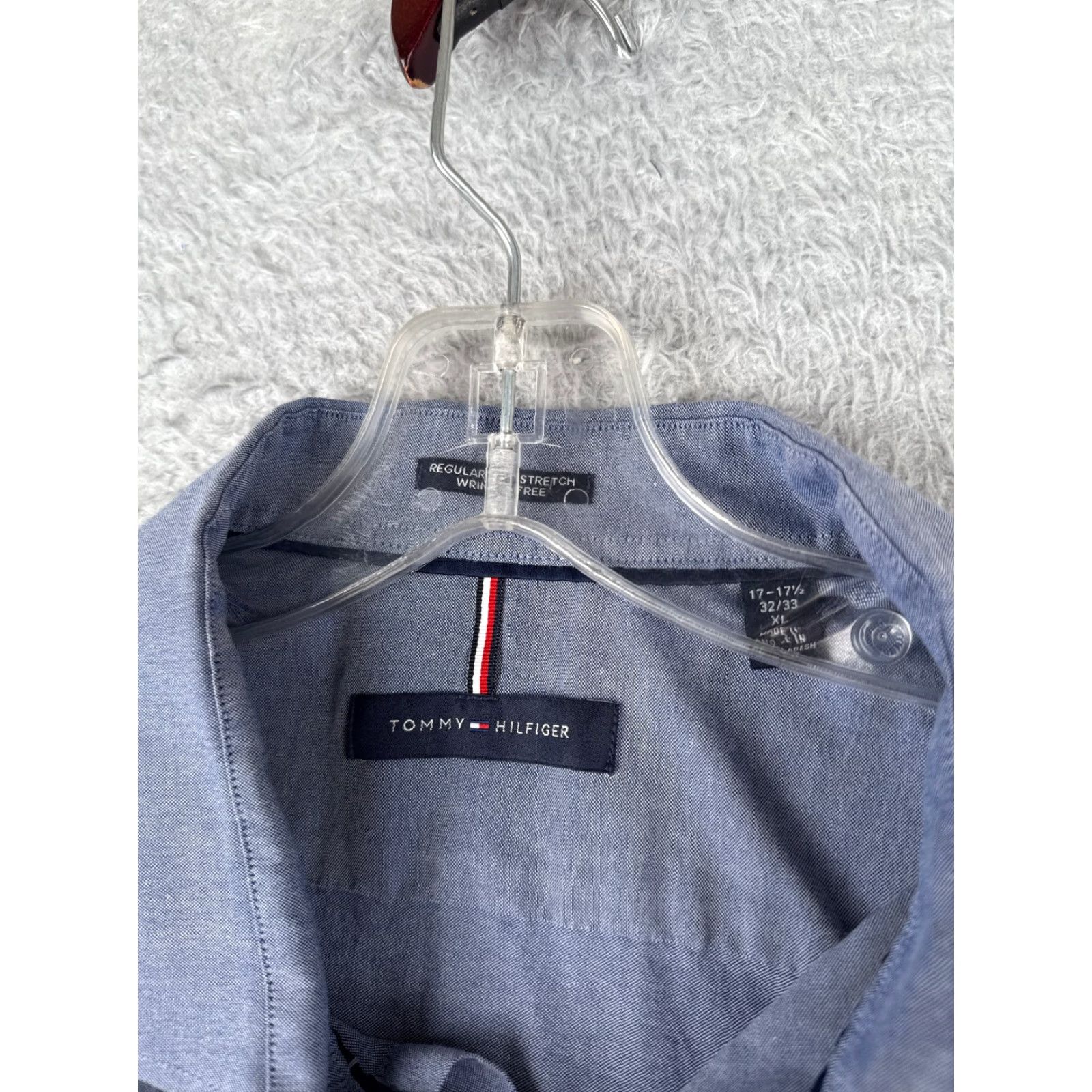 Tommy Hilfiger VINTAGE Tommy Hilfiger Shirt Men XL Blue Button-Up Long Sleeve with Pocket - Tommy Hilfiger Button-Down Shirt - Mens XL Blue - 90s? Size US XL / EU 56 / 4 - 7 Thumbnail
