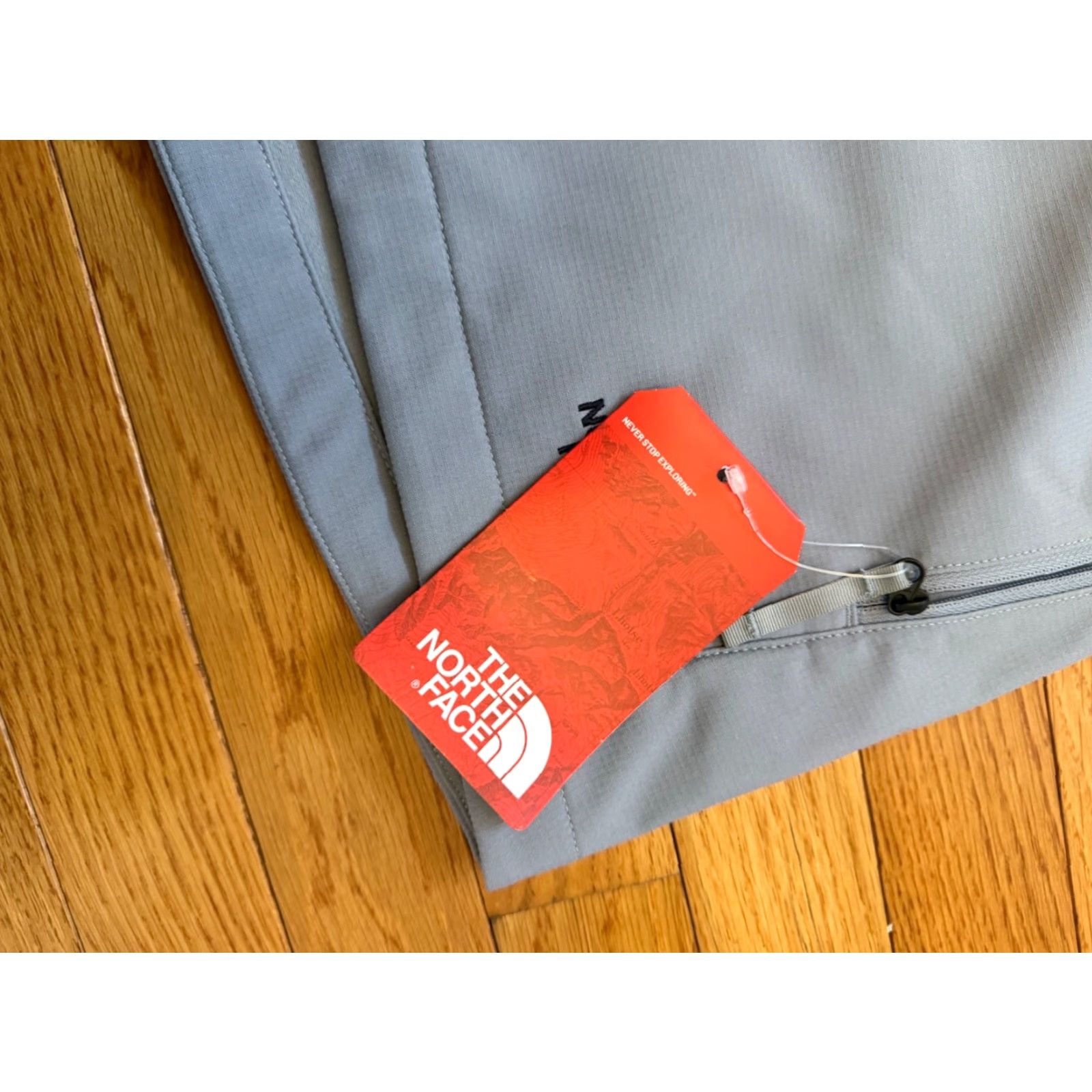 The North Face NWT The North Face Vest Womens XL Black Corporate Logo Castle Rock FULL ZIP Pockets Size XL / US 12-14 / IT 48-50 - 5 Thumbnail