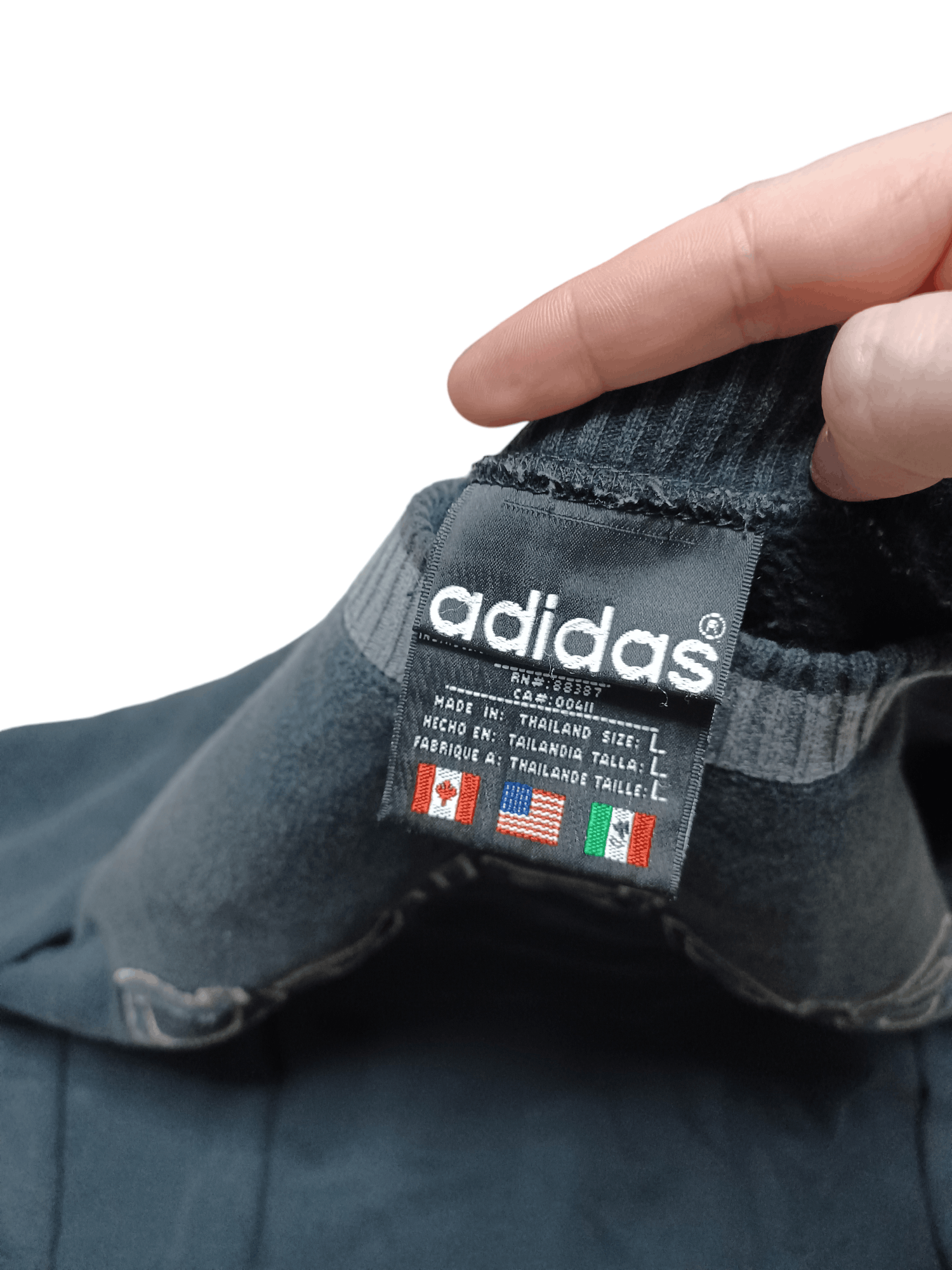 Adidas ADIDAS BIGLOGO EMBROIDERED FANTASTIC OVERSIZE SWEATSHIRT 90S Size US L / EU 52-54 / 3 - 4 Thumbnail