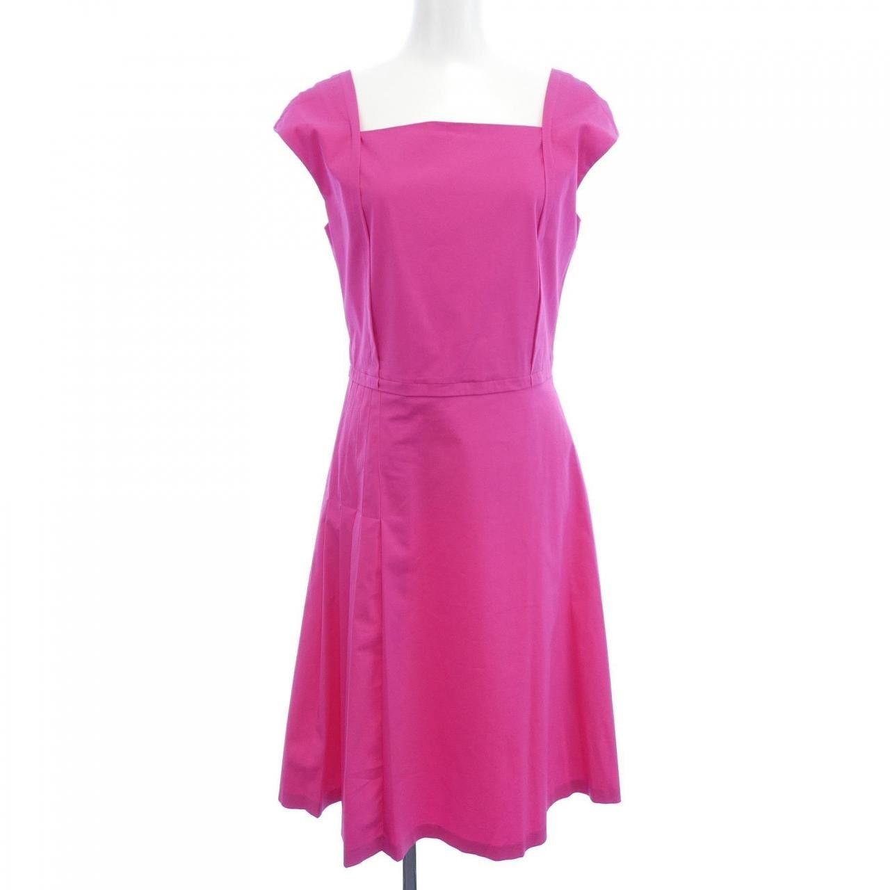 Salvatore Ferragamo Salvatore Ferragamo Salvatore Ferragamo Dress Others Dresses DUTY FREE for USA Size ONE SIZE - 1 Thumbnail