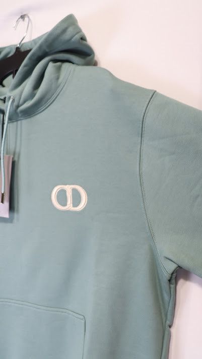 Dior o1rshd1 CD Hoodie in Light Green Size US XXL / EU 58 / 5 - 6 Thumbnail