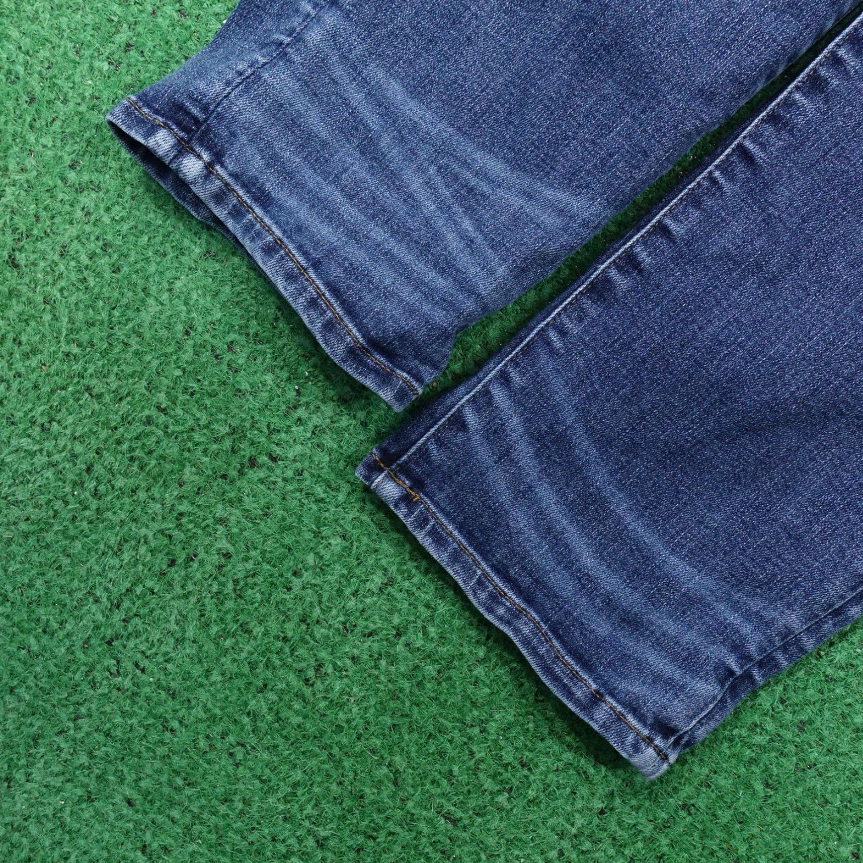 American Eagle Outfitters Vintage American Eagle Airflex+ Straight Fit Denim Jeans Men 30x30 Blue Casual 2000s Size US 30 / EU 46 - 3 Thumbnail