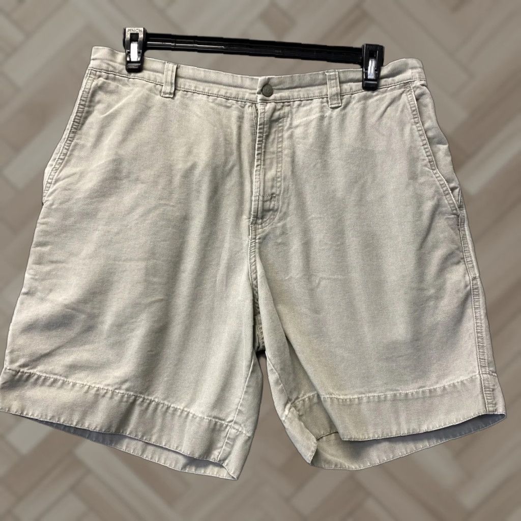 Vintage Columbia Mens Shorts Hiking Size 36 Cotton Tan/Light Green Zip Pockets 8in Inseam Regular Fit Outdoor Casual Size US 36 / EU 52 - 1 Thumbnail