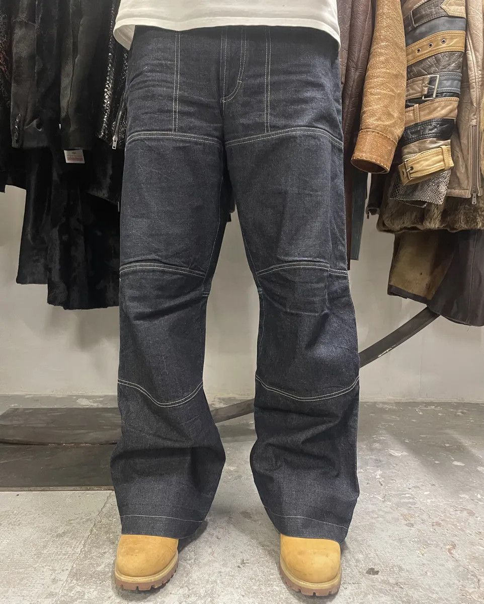 Marithe + Francois Girbaud 1990s Marithé + François Girbaud Navy Brut Large Denim Structured Jeans Size US 34 / EU 50 - 1 Thumbnail