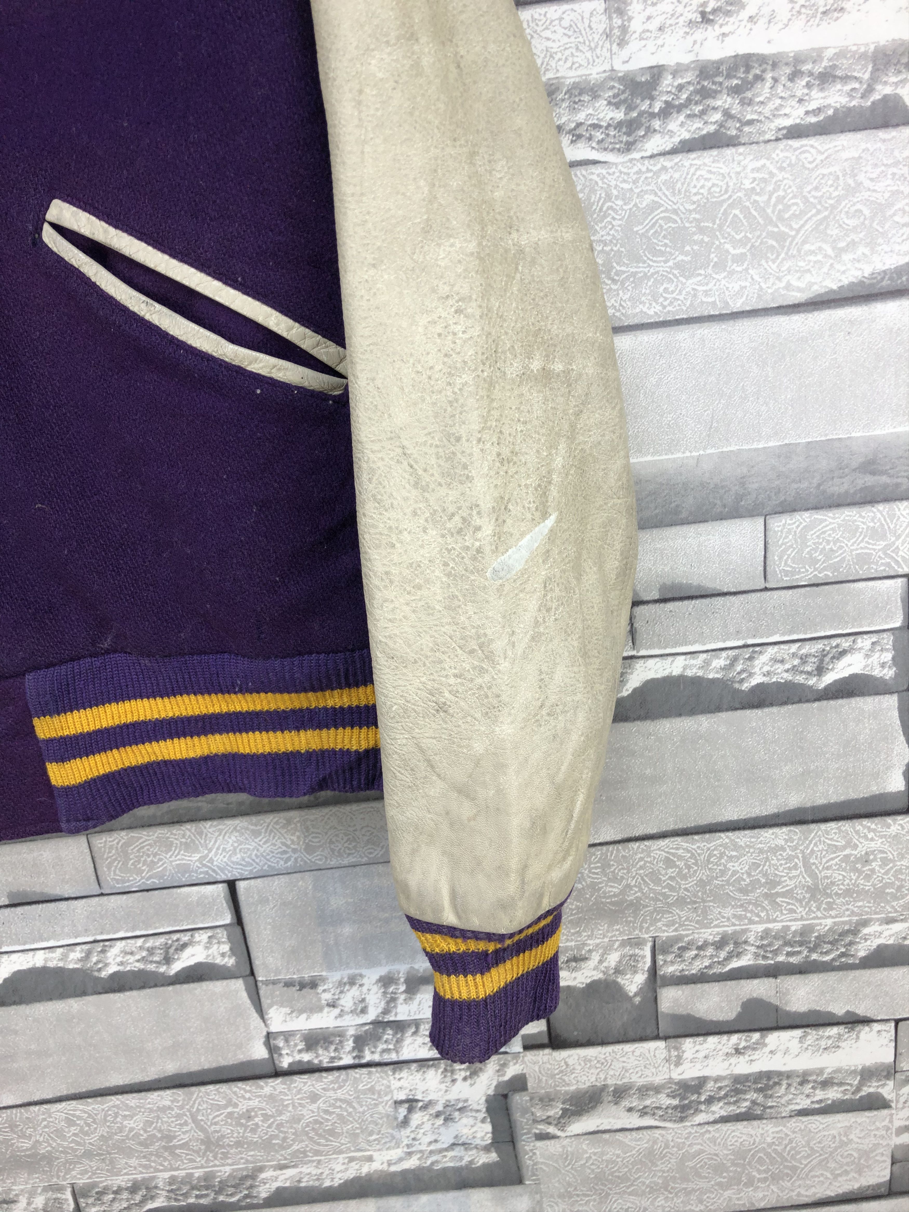Other Vintage Varsity Butwin Jacket For Champions Size US S / EU 44-46 / 1 - 8 Thumbnail