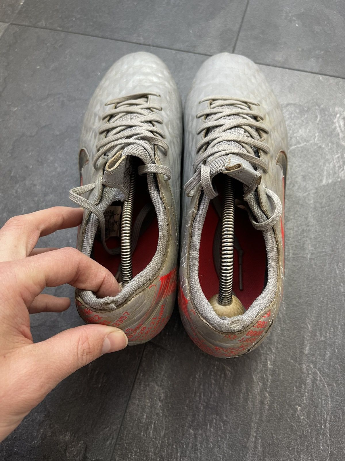 Nike × Streetwear × Vintage Rare Nike Tiempo Legend 8 Elite football boots Size US 9 / EU 42 - 11 Thumbnail