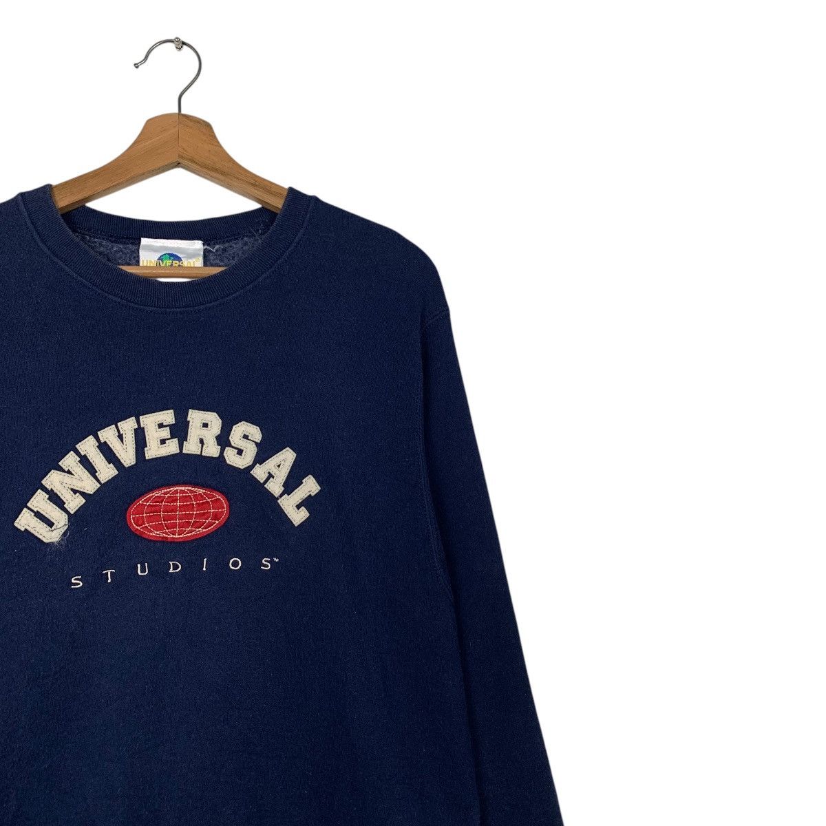 Universal Studios UNIVERSAL STUDIOS Big Logo Crewneck Sweatshirt #2395-C107 Size US S / EU 44-46 / 1 - 5 Thumbnail