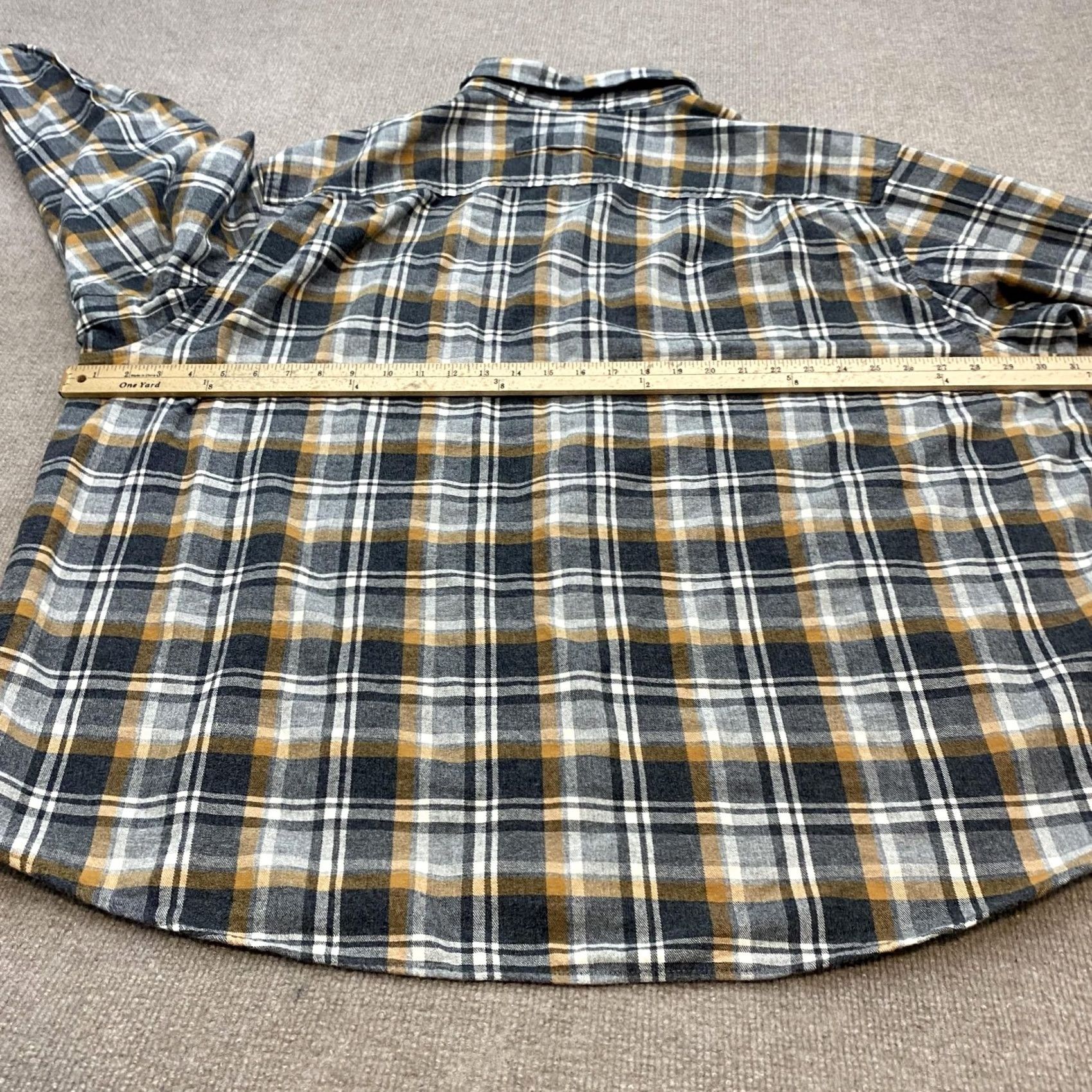 Duluth Trading Company Duluth Trading Co Shirt Mens 3XL Gray Plaid Flannel Long Sleeve Button Front Size US XXL / EU 58 / 5 - 6 Thumbnail