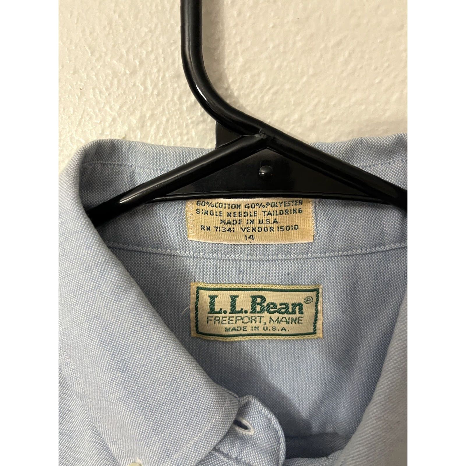 Vintage VINTAGE L.L. Bean Men’s Button-Up Shirt Club USA Blue Solid Cotton Blend 14 US Made In USA Clothing Shirt Size US S / EU 44-46 / 1 - 2 Thumbnail