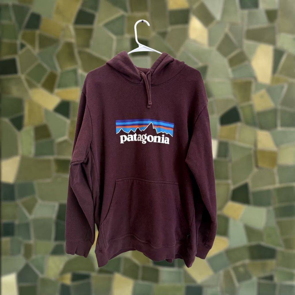 Patagonia Patagonia Sweatshirt Uprisal Hoody XL Regular Fit Maroon Hooded Pullover Mens Sweatshirt Hoodie Pullover Size US XL / EU 56 / 4 - 1 Thumbnail