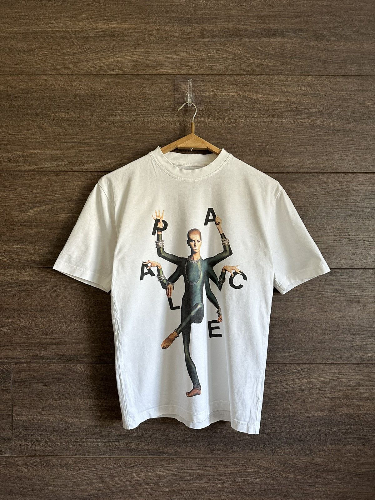Palace Palace Skateboarding Handy Graphic Print White T-Shirt Sz S Size US S / EU 44-46 / 1 - 1 Thumbnail