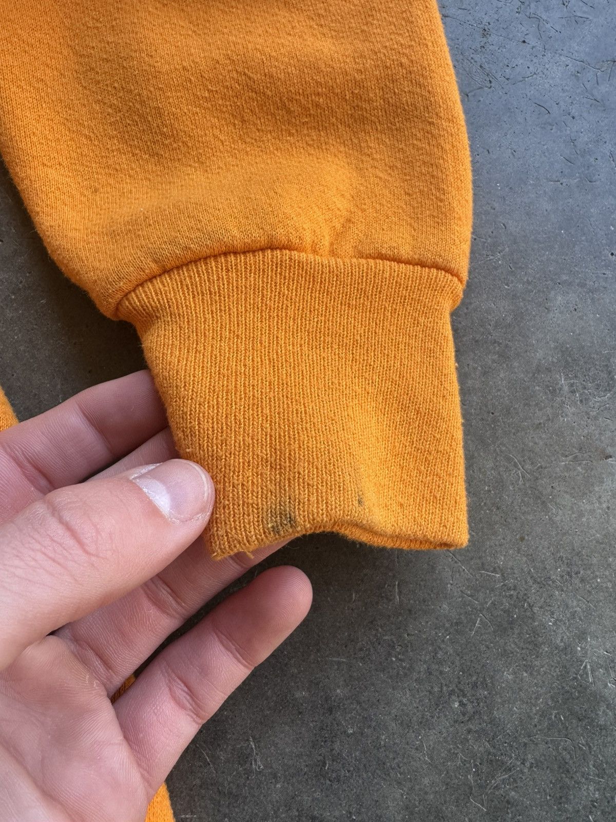 Nutmeg 90s Tennessee Volunteers Spelled Out Nutmeg Crewneck Size US L / EU 52-54 / 3 - 8 Thumbnail