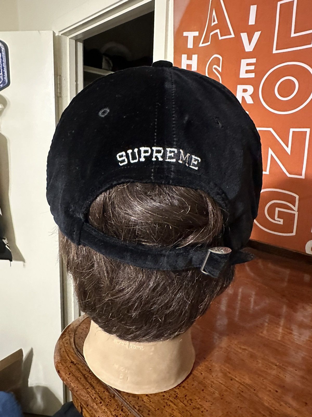 Supreme × Vintage Vintage Supreme Velet S logo 6-Panel “black” hat 2020 Size ONE SIZE - 4 Thumbnail