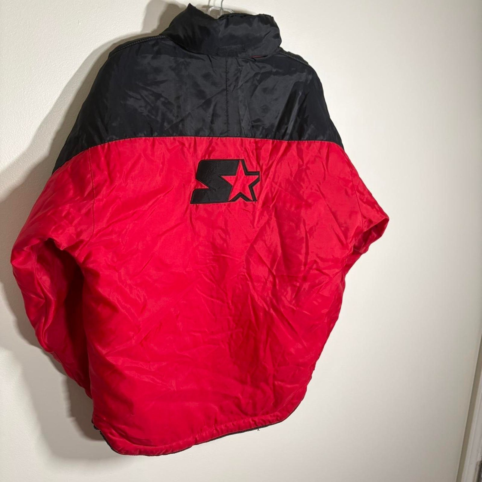 Starter Vintage 90s starter puffer jacket back design size XL Size US XL / EU 56 / 4 - 3 Thumbnail