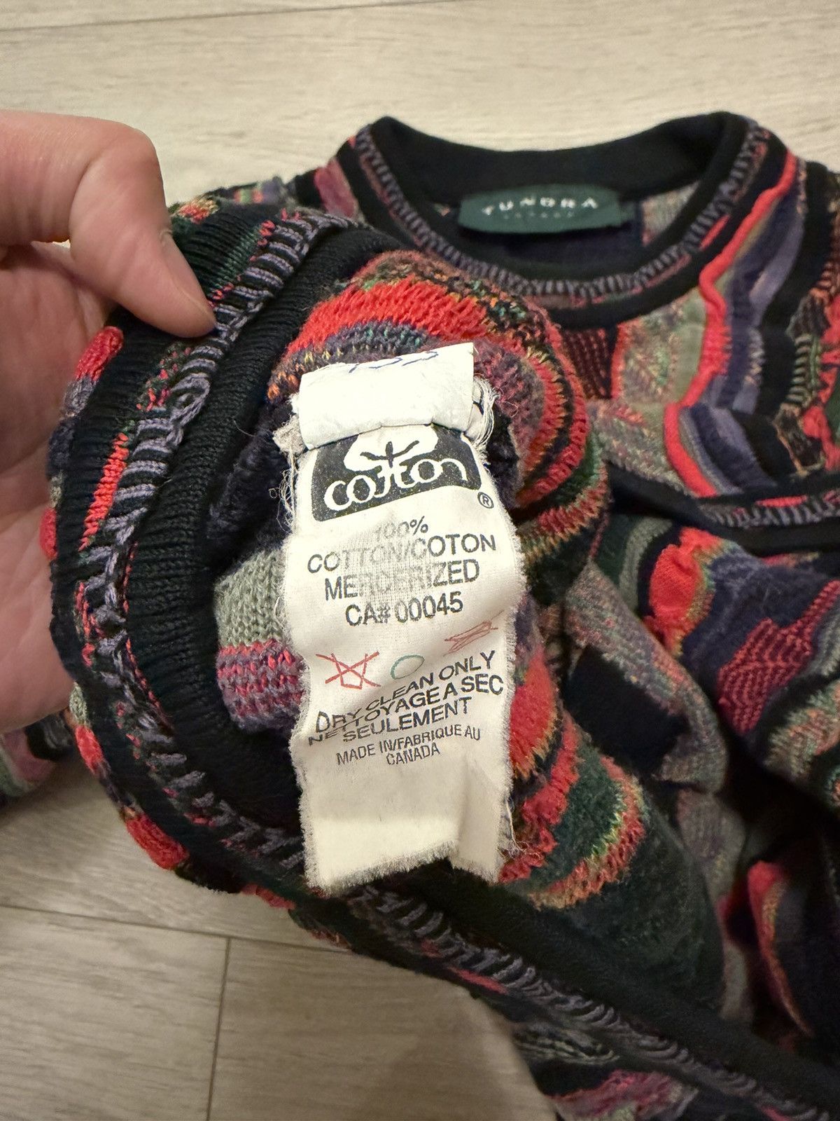 Tundra Canada Tundra Sweater Mens Large Textured 3D Coogi Style Canada Size US L / EU 52-54 / 3 - 4 Thumbnail