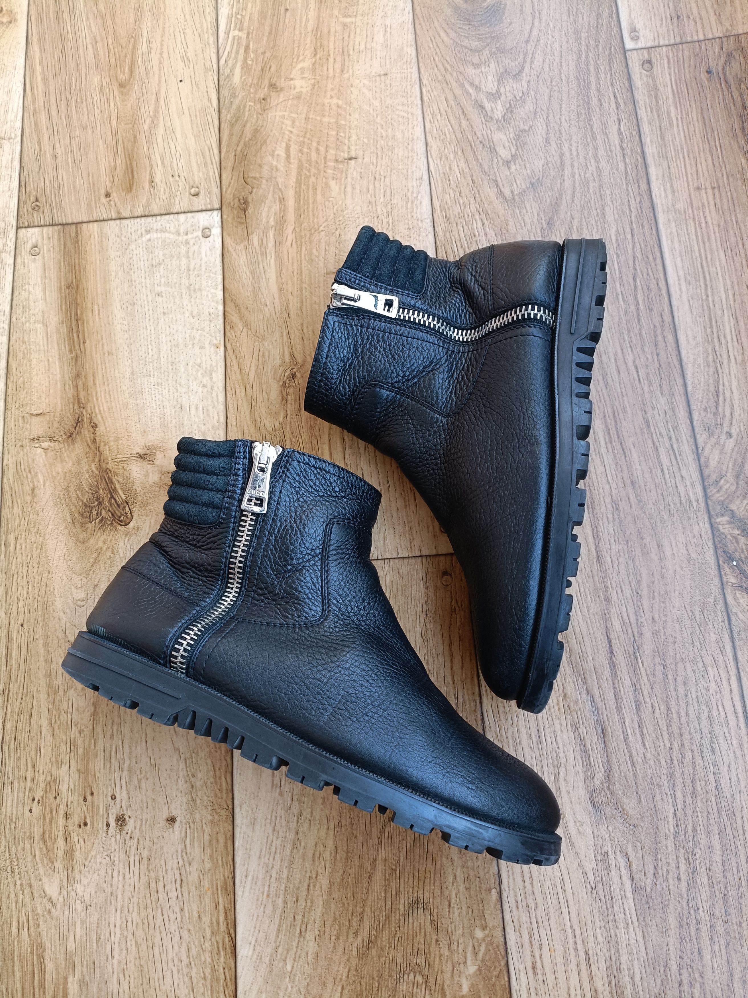 Gucci Gucci Ankle Boots Size US 8 / IT 38 - 2 Thumbnail
