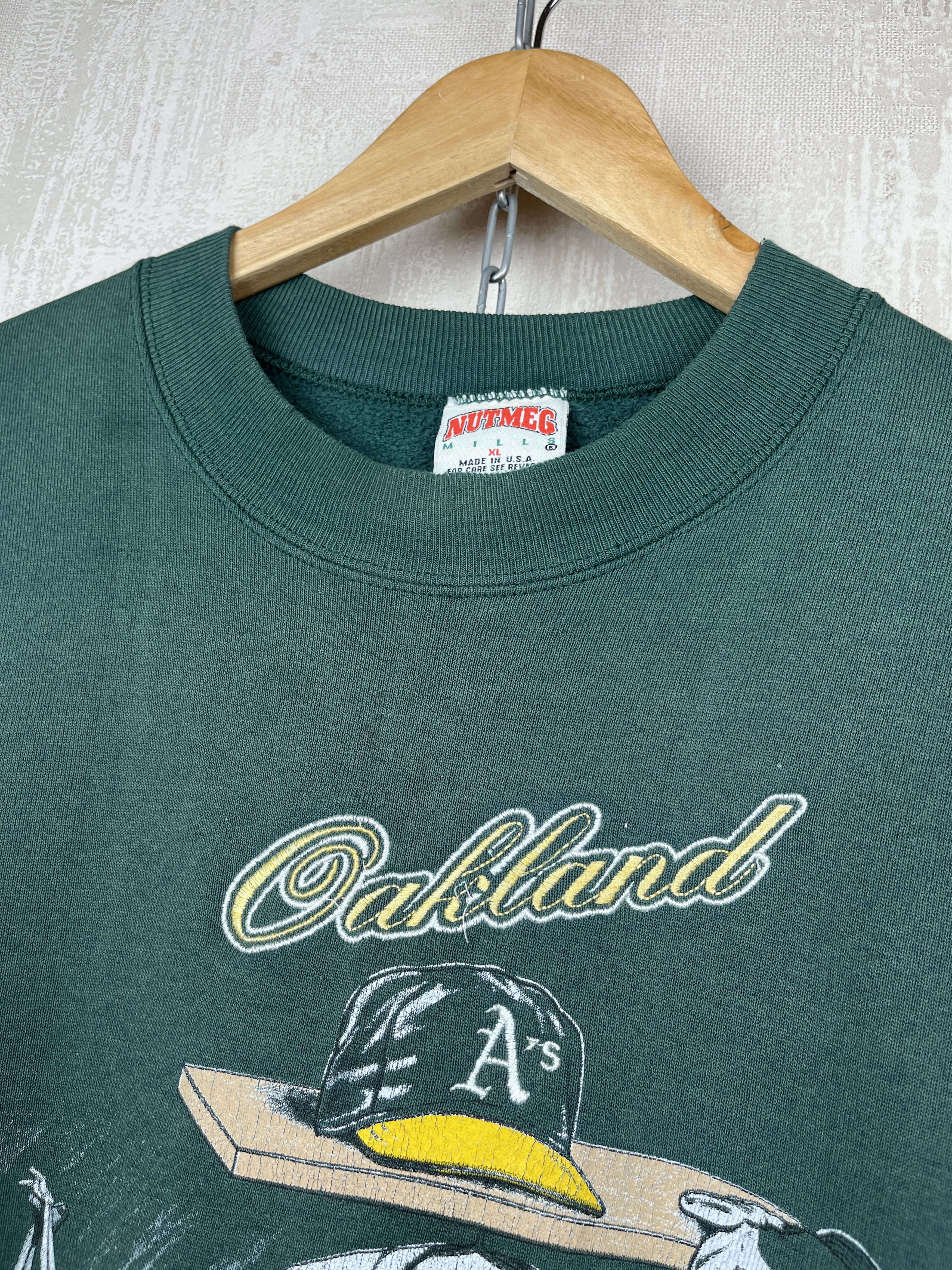 Nutmeg 90's Oakland Athletics A's MBL Nutmeg Vintage Sweatshirt Size US XL / EU 56 / 4 - 4 Thumbnail