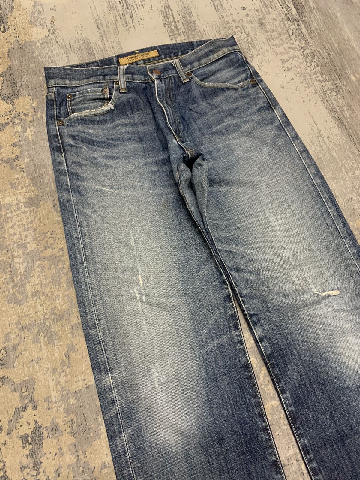 Japanese Brand Vintage Japanese Uniqlo S003 Mud Wash Distressed Loose Jeans Size US 30 / EU 46 - 2 Thumbnail