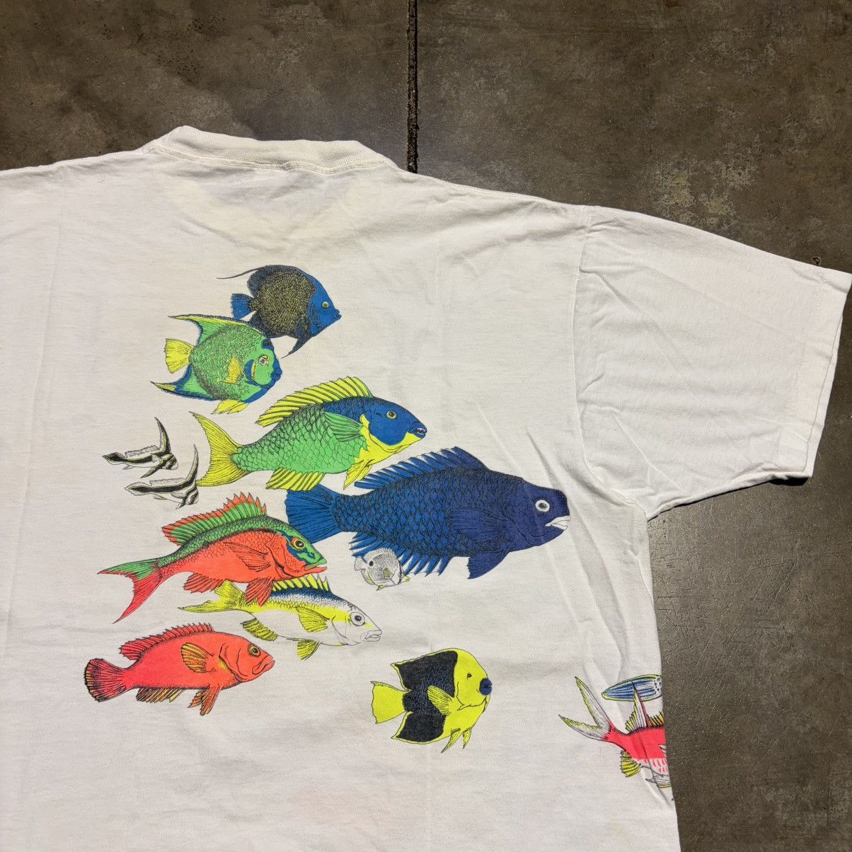 Vintage Vintage Cayman Islands Tropical Fish T shirt Reef 90s USA Size US XXL / EU 58 / 5 - 7 Thumbnail