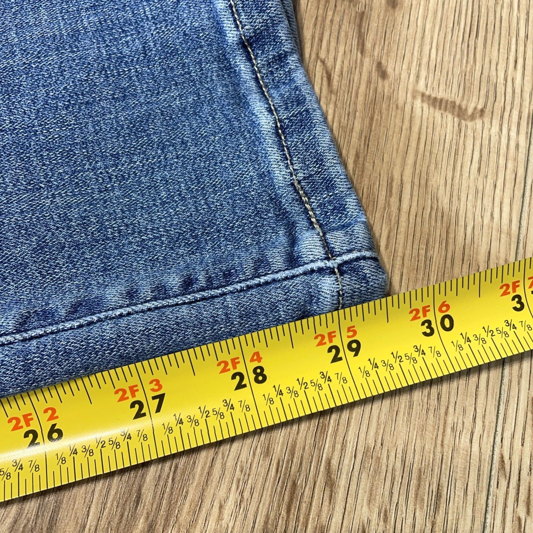 Levi's VINTAGE Levi's 505 Jeans Women’s Size 10 Blue Denim Straight Leg Size 32" / US 10 / IT 46 - 7 Thumbnail
