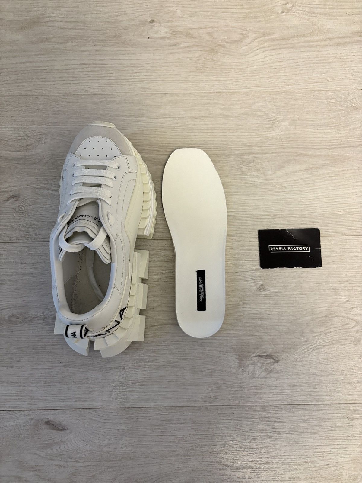 Designer × Dolce & Gabbana Dolce & gabbana super king Size US 7 / EU 40 - 5 Thumbnail
