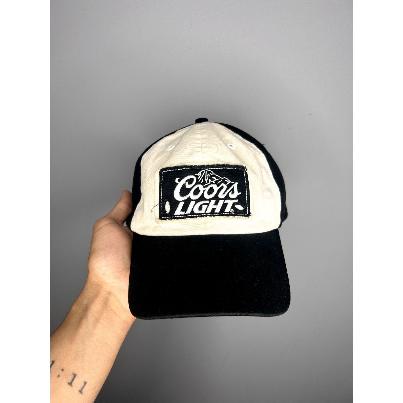 Vintage Coors Light Beer Baseball Hat Size ONE SIZE - 1 Thumbnail