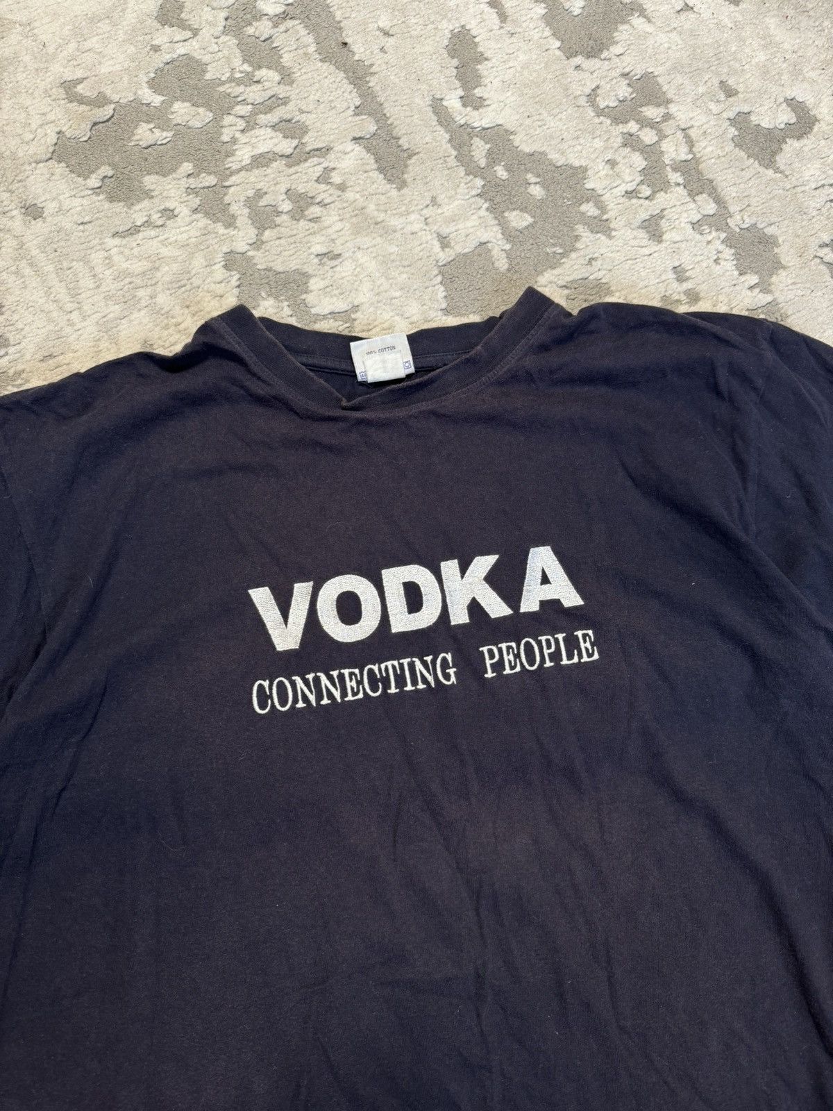 Vintage 🔥Vintage Vodka Connecting People Nokia Tee Size US L / EU 52-54 / 3 - 8 Thumbnail