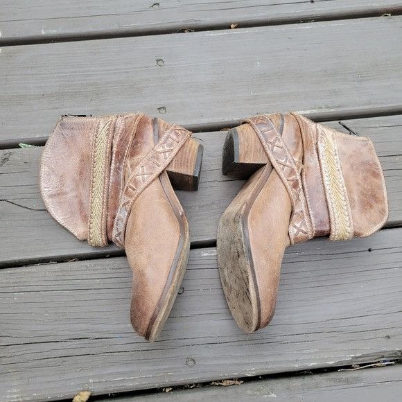 Corral Corral Distressed Brown Leather Buckle Strap Boho Western Co Size US 7.5 / IT 37.5 - 3 Thumbnail