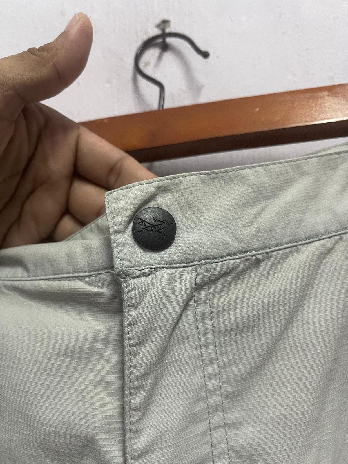Arc'teryx Arcteryx Outdoor Cargo Pants 2 in 1 Size US 33 - 10 Thumbnail