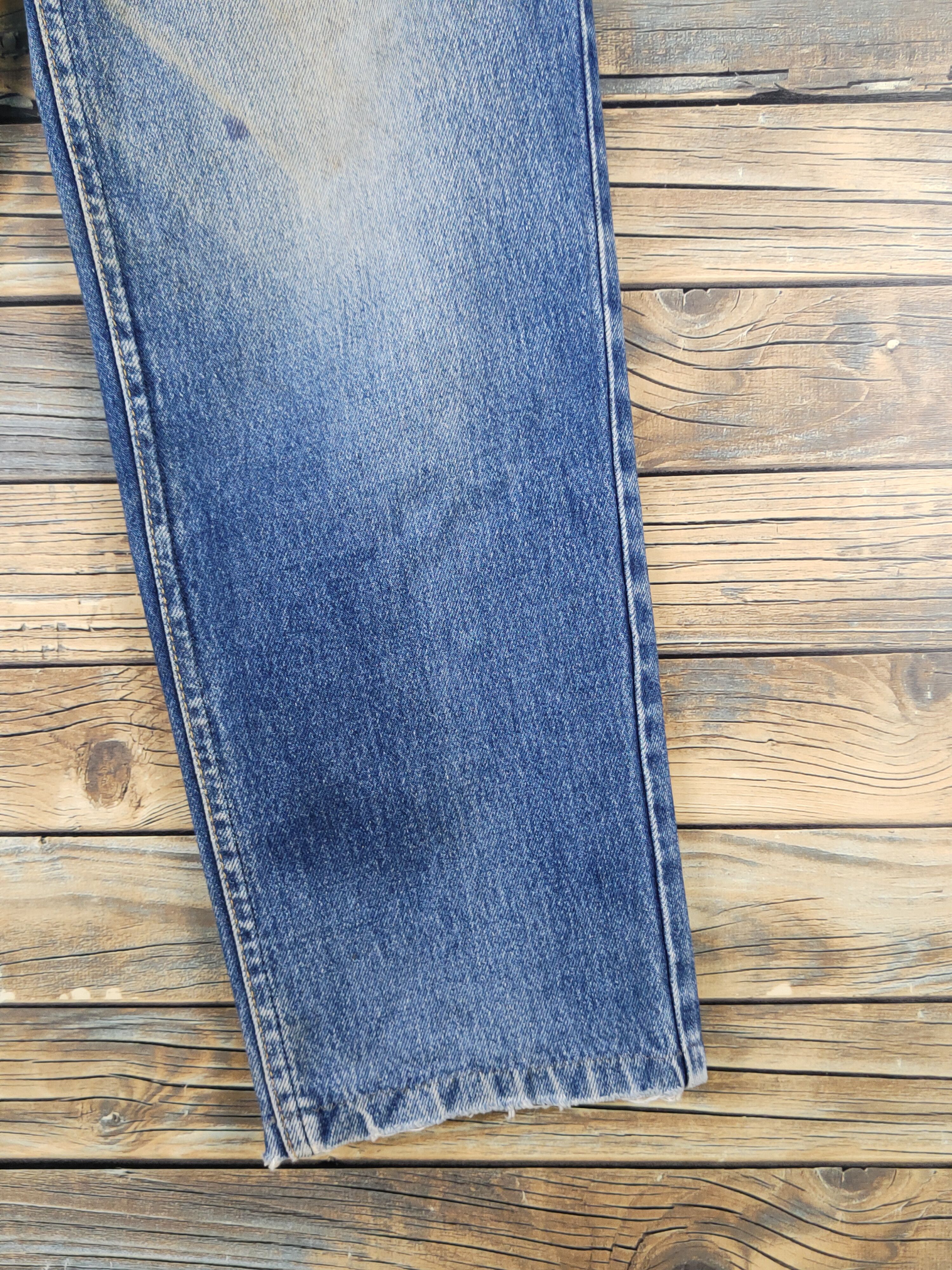 Lee Lee Blue Distressed Ripped vintage denim Jeans #W1497 Size US 29 - 6 Thumbnail