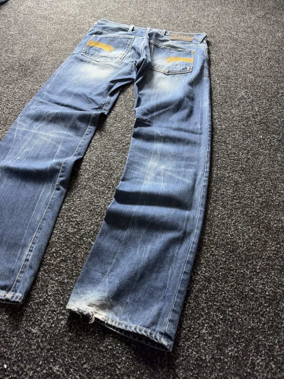 G-Star Vintage 00s G-Star Raw Distressed Light Wash Tapered Jeans Size US 33 - 15 Thumbnail