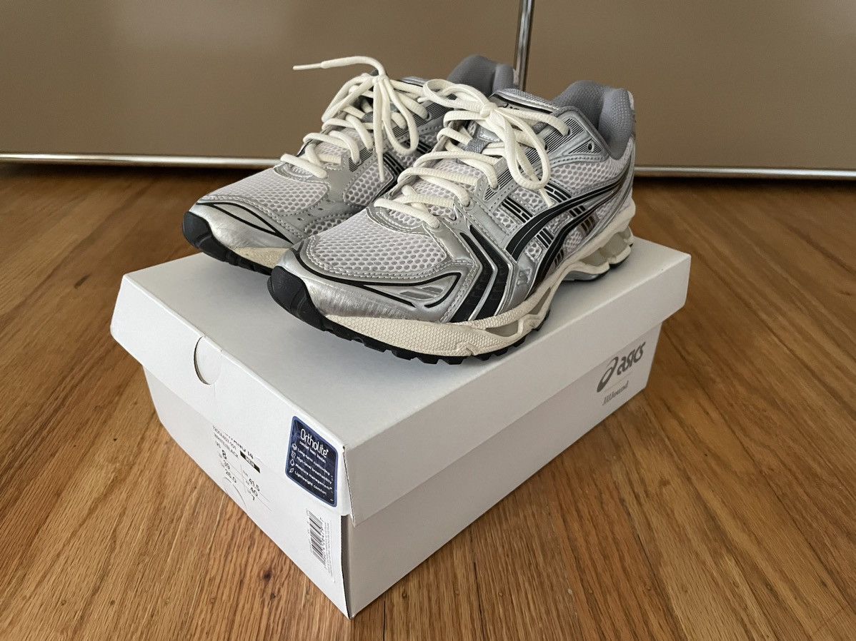 Asics × JJJJound Asics x Jjjjound Gel Kayano 14 sz 8 Silver White Black Size US 8 / EU 41 - 1 Thumbnail