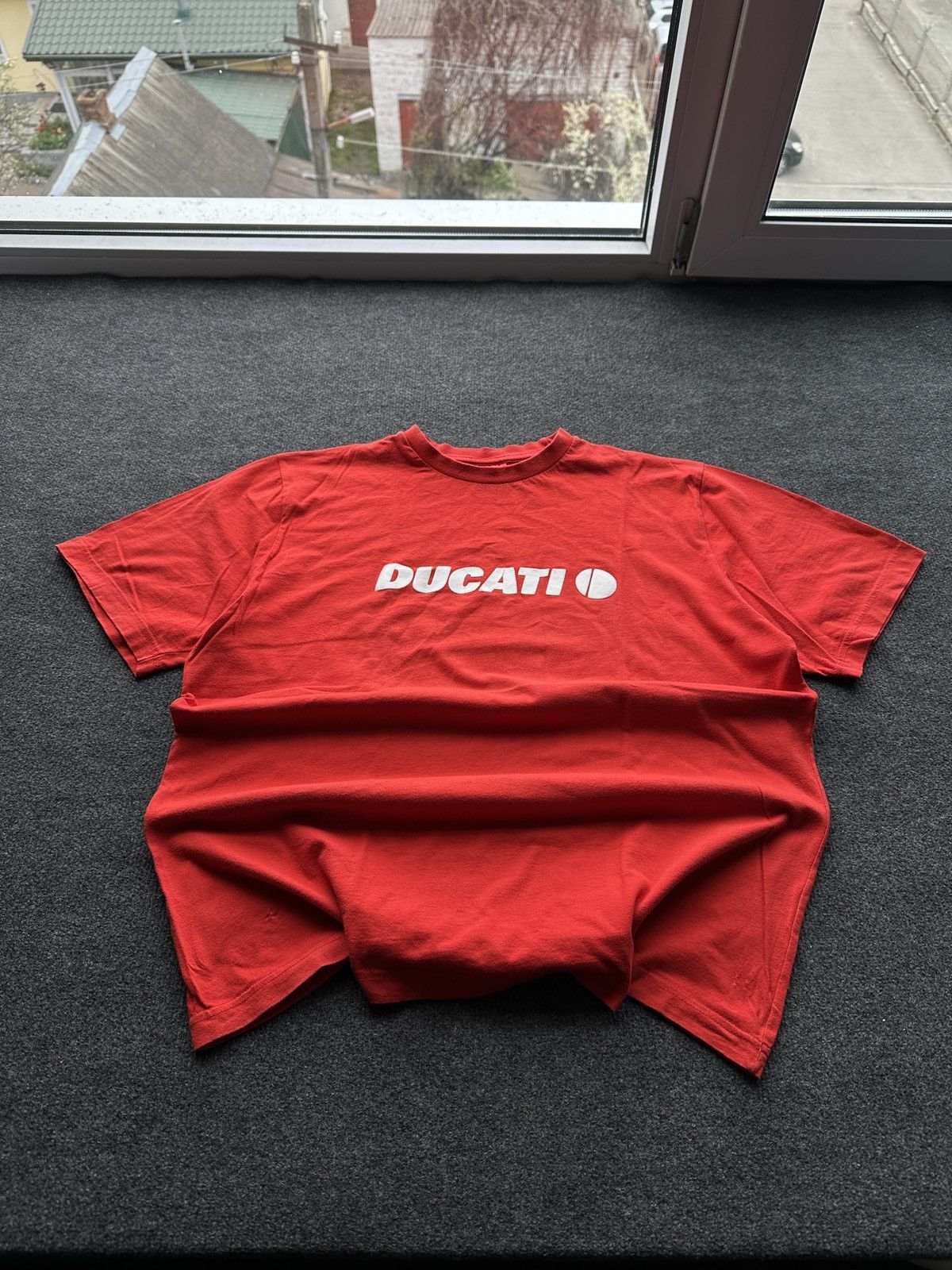Ducati DUCATI 🚨 RACING RED TEE BIG LOGO MOTORCYCLE MOTO SPORT Size US XL / EU 56 / 4 - 1 Thumbnail