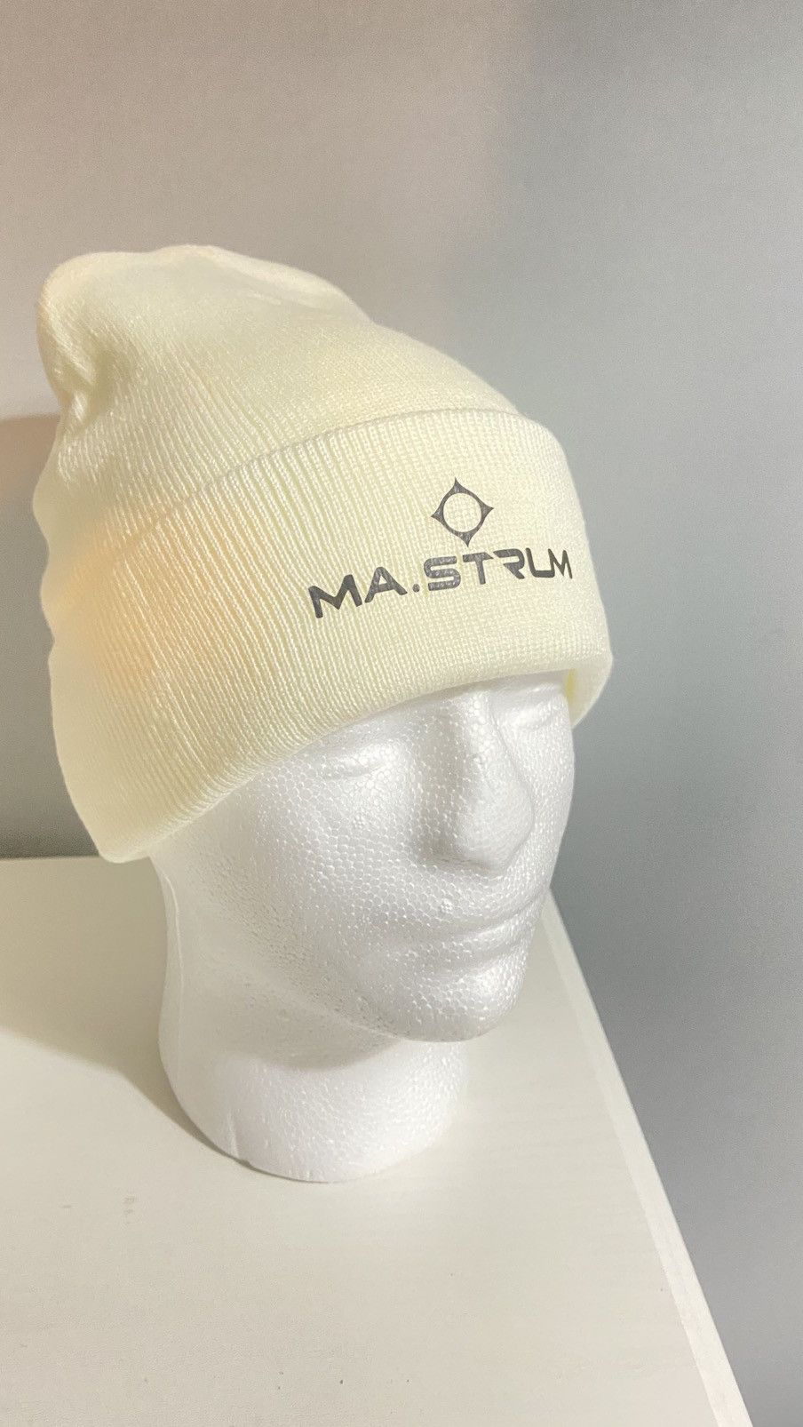 MA.STRUM Ma.strum cream/ beige beanie brand new packaged Size ONE SIZE - 2 Thumbnail