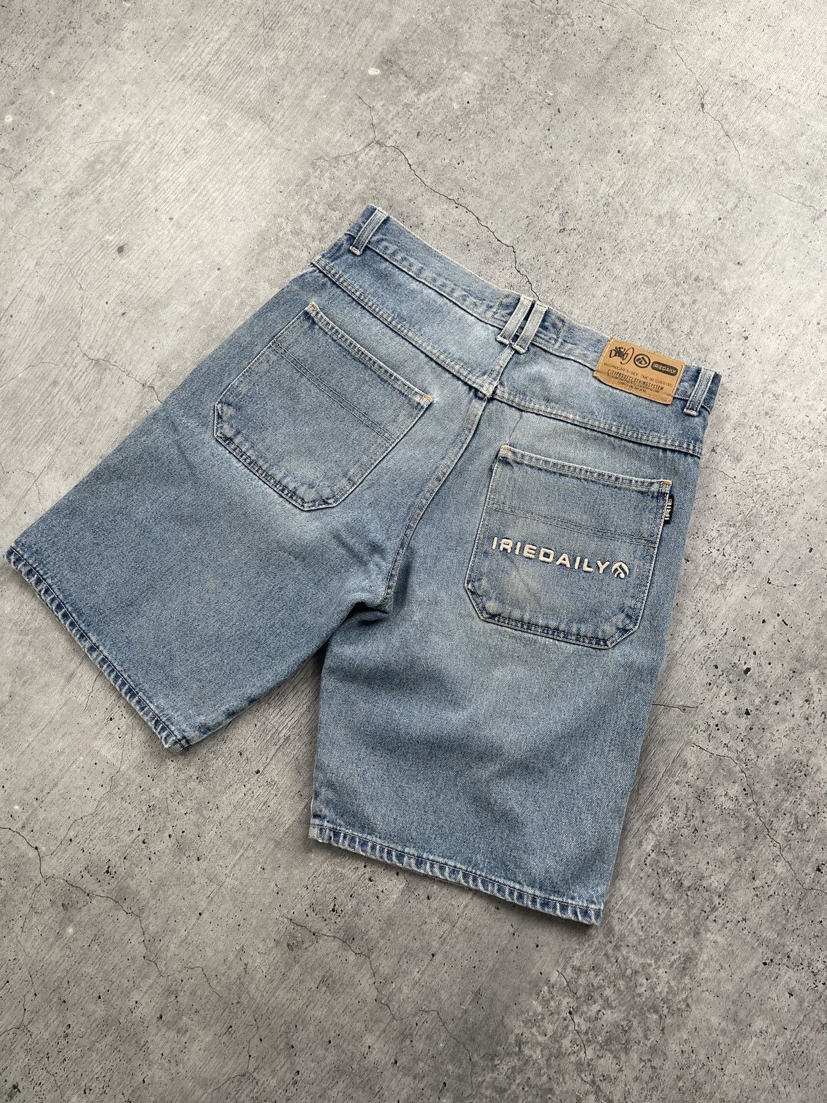 Phat Farm × Vintage Vintage Y2K Baggy Jeans Shorts🔥 Size US 36 / EU 52 - 2 Thumbnail